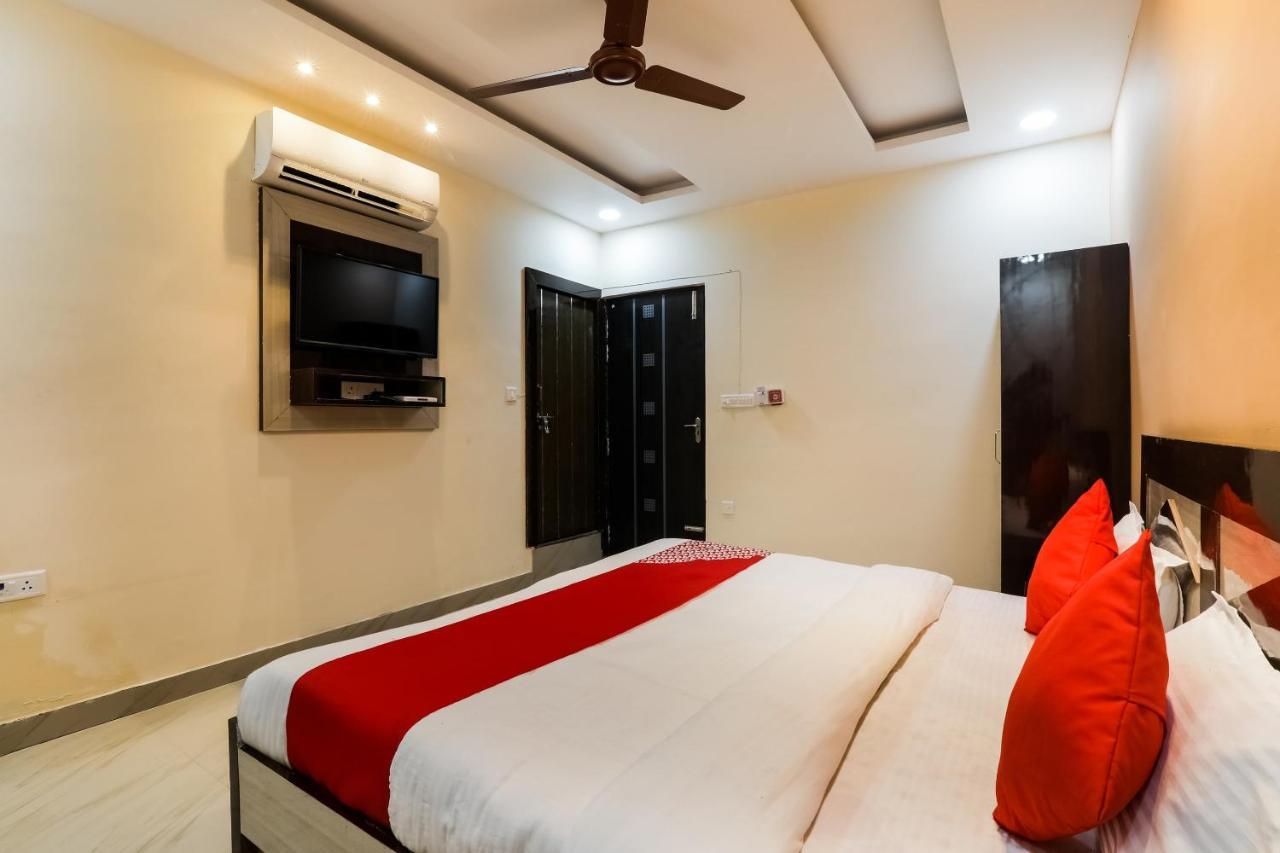 Oyo Flagship Krishna Regency Near Chaudhary Charan Singh International Airport Hotel Bijnaur Luaran gambar