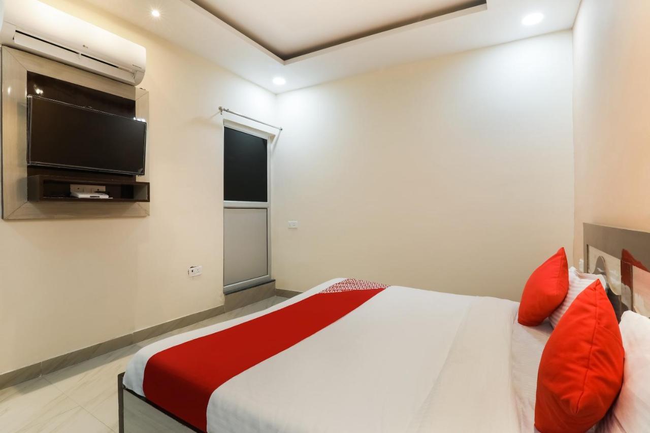Oyo Flagship Krishna Regency Near Chaudhary Charan Singh International Airport Hotel Bijnaur Luaran gambar