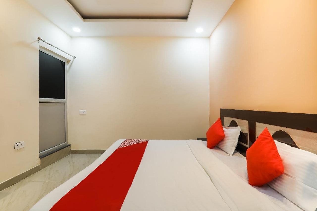 Oyo Flagship Krishna Regency Near Chaudhary Charan Singh International Airport Hotel Bijnaur Luaran gambar