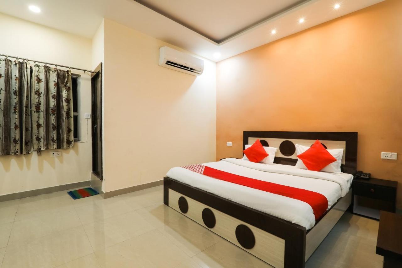 Oyo Flagship Krishna Regency Near Chaudhary Charan Singh International Airport Hotel Bijnaur Luaran gambar