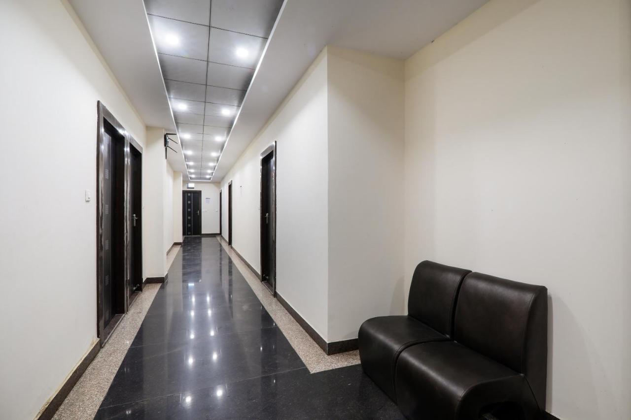 Oyo Flagship Krishna Regency Near Chaudhary Charan Singh International Airport Hotel Bijnaur Luaran gambar