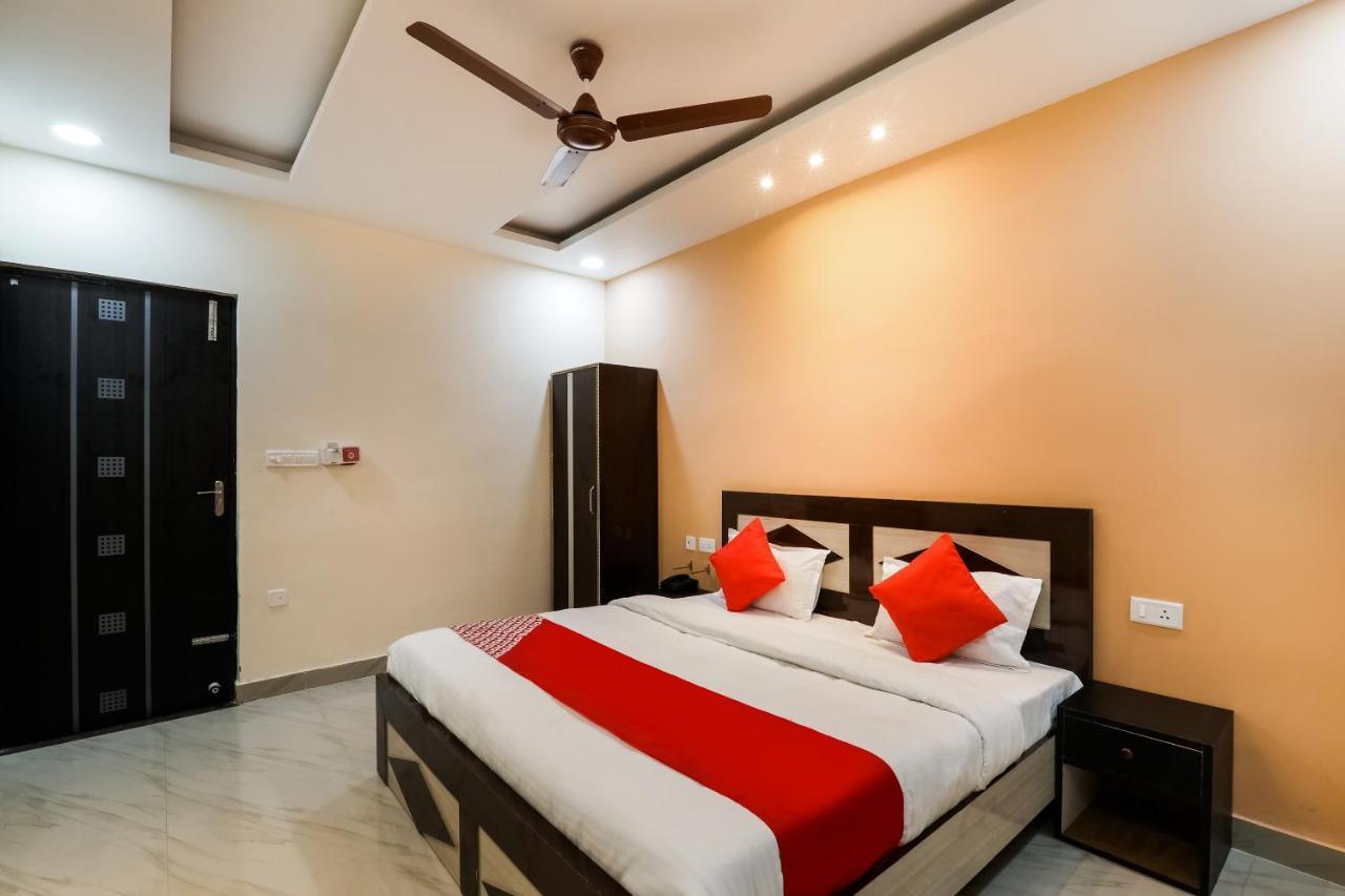 Oyo Flagship Krishna Regency Near Chaudhary Charan Singh International Airport Hotel Bijnaur Luaran gambar