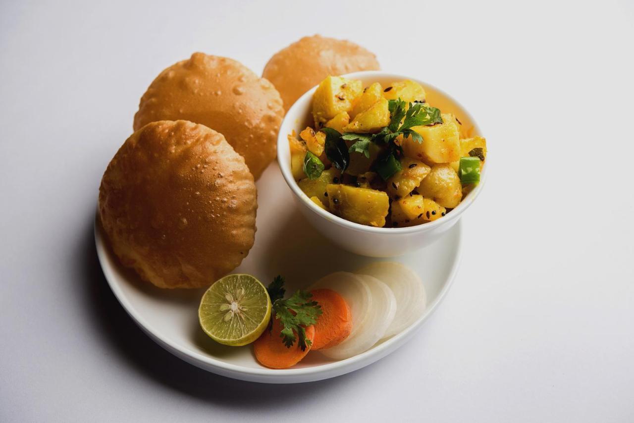 Oyo Flagship Krishna Regency Near Chaudhary Charan Singh International Airport Hotel Bijnaur Luaran gambar